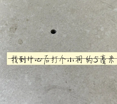 旅顺口瓷砖空鼓维修公司专业解答在瓷砖铺贴过程中，如果砂料搅拌不均匀，将会带来以下问题